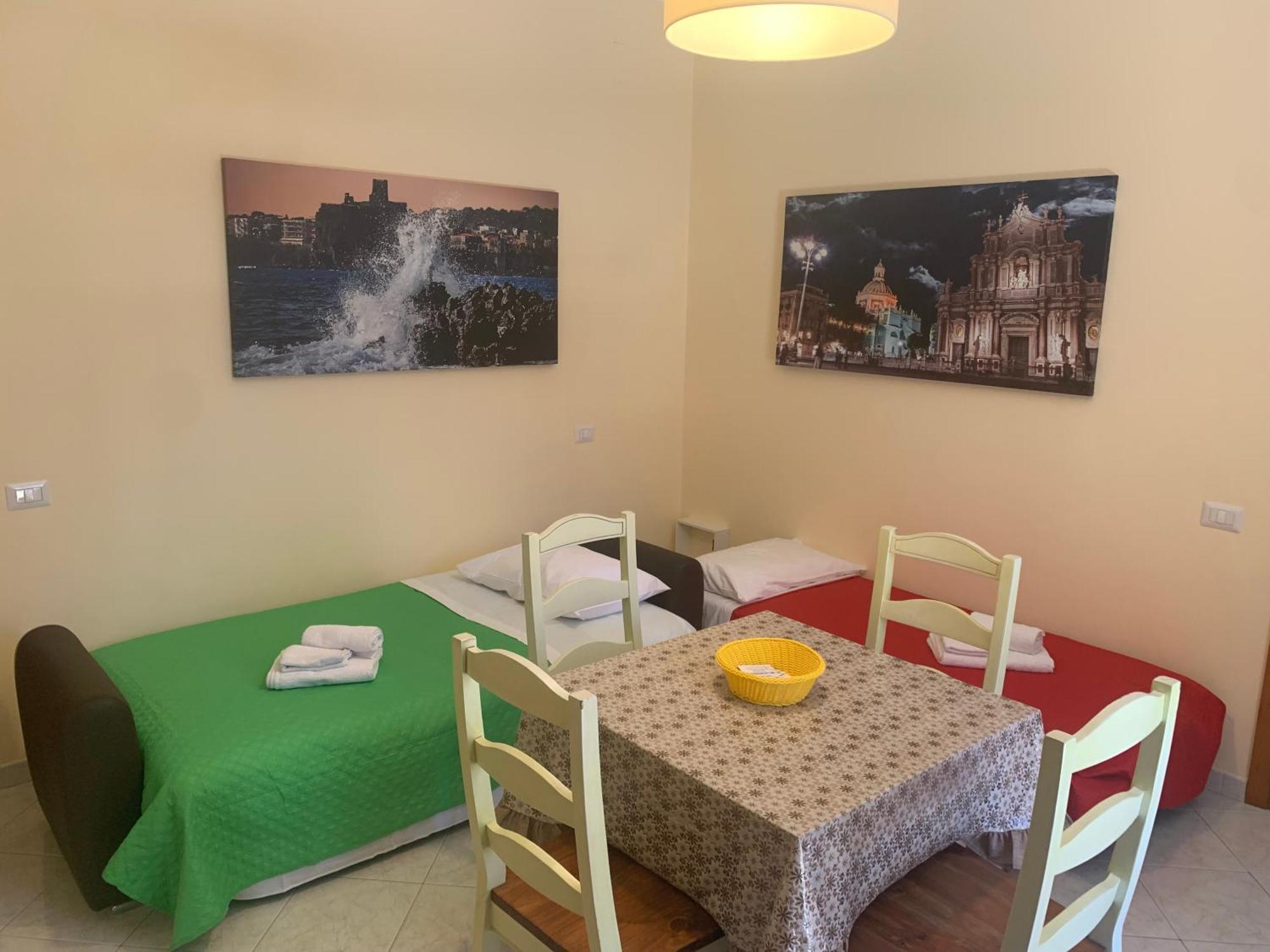 Serenityhomect Catánia Buitenkant foto